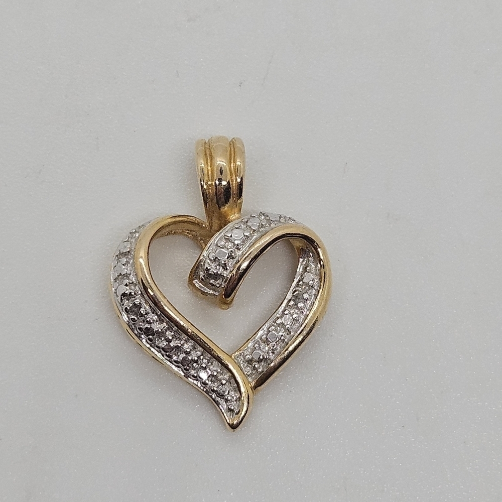 Prime Art & Jewel silver and gold tone heart shaped pendant signed PAJ BB